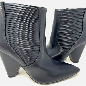 Simply Vera Wang Heel Booties
